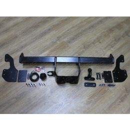 Toyota Hilux 2015 Фаркоп (Фото 1)