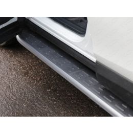 Toyota RAV4 2015-2016 Пороги алюминиевые с пластиковой накладкой (карбон серебро) 1720 мм (Фото 1)
