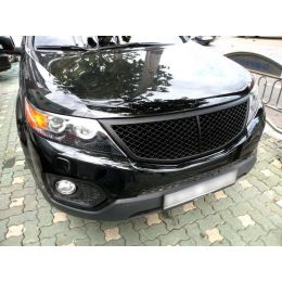 Kia Sorento 2011 Решетка Bentley style черная